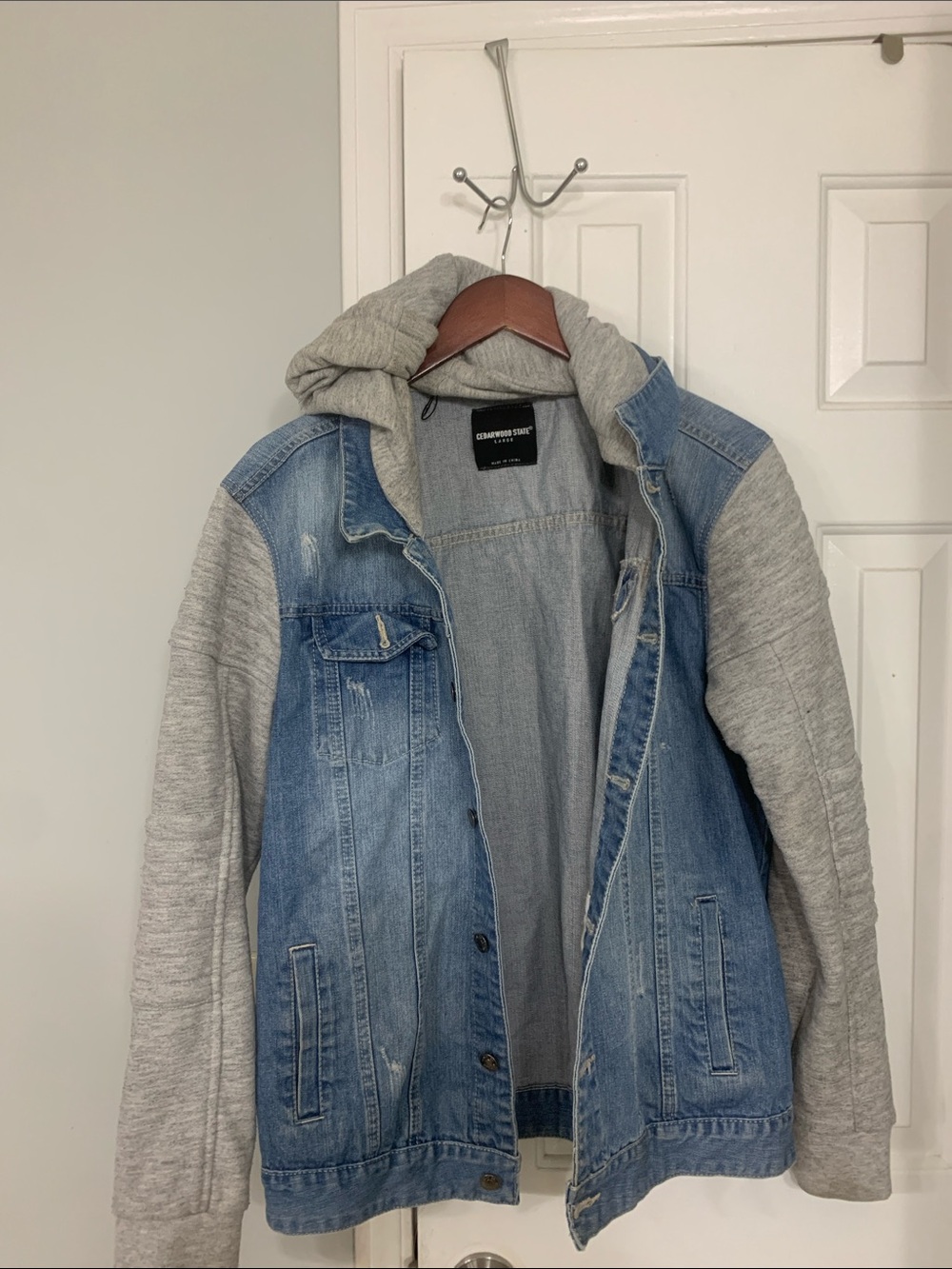 Casual Men's Cedarwood State Light Blue Denim Jacket with Grey Hoodie